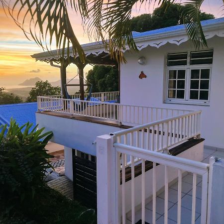 Villa Iguana, Duplex Paisible, Vue Magnifique Mer Et Rocher Du Diamant, Piscine Sainte-Luce Exteriér fotografie